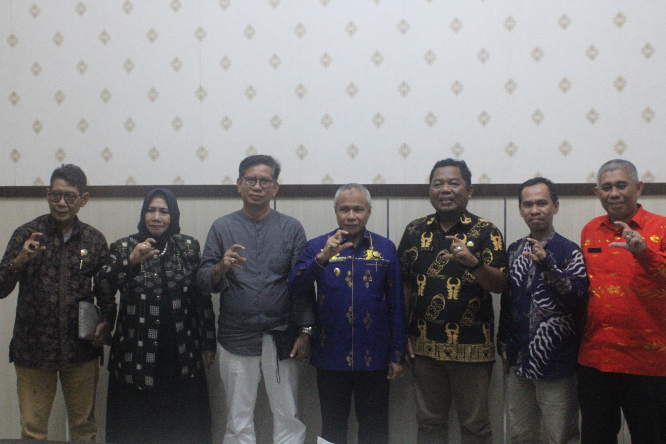 (23/10/2025) Komisi Informasi Sulteng dan Diskominfo Santik Evaluasi Keterbukaan Informasi di Kominfo Donggala