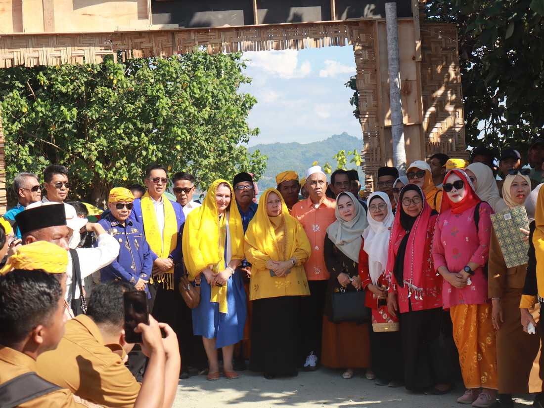 (07/07/2026) Wagub Sulteng Dorong Tenun Donggala Tembus Pasar Global melalui Buya Subi Festival 2026